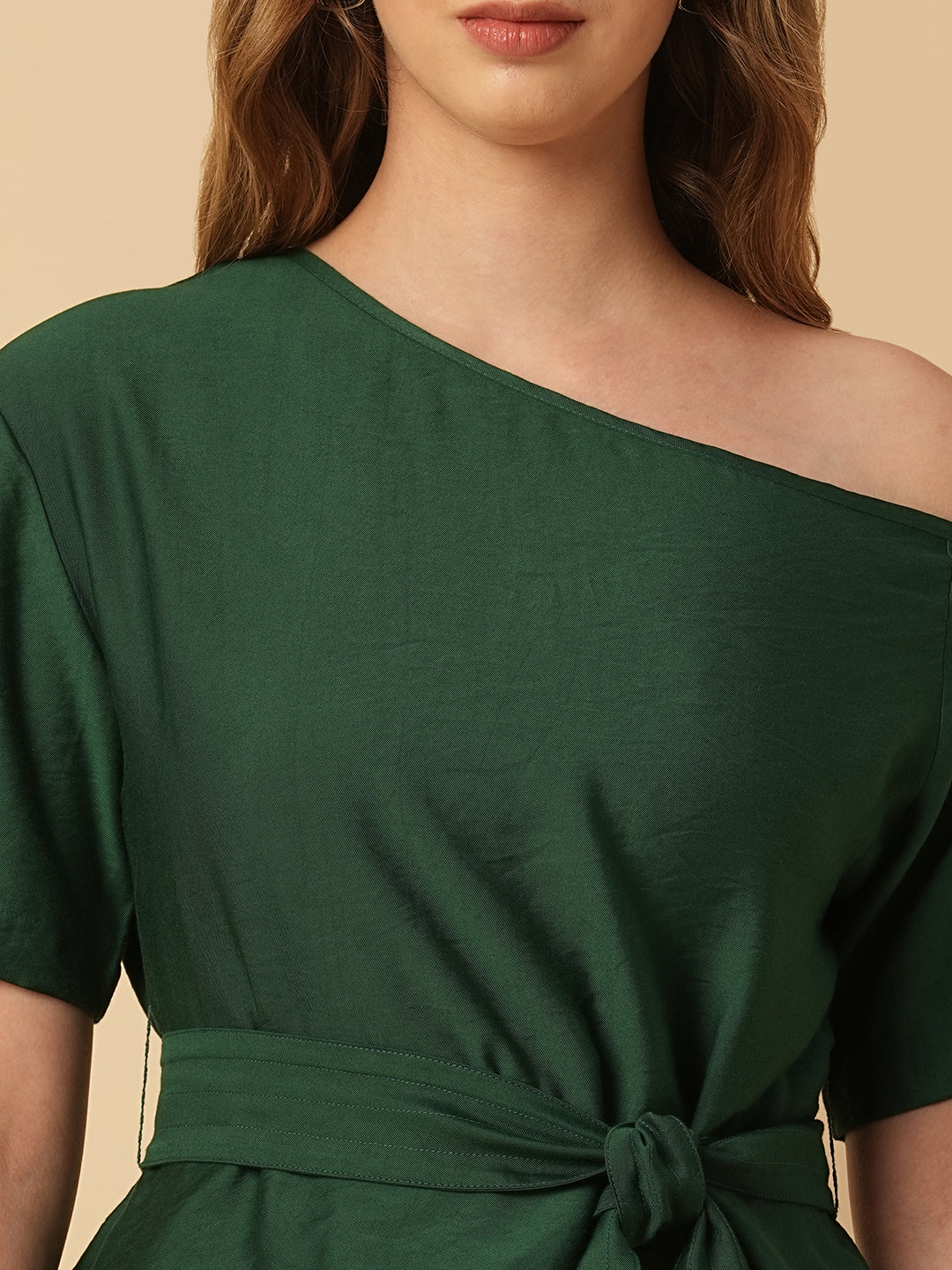 Elegant Two-Piece Outfit for Women