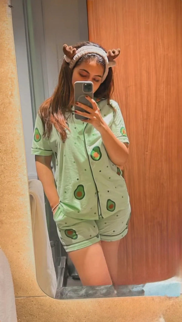 Comfortable Avocado Lounge Set