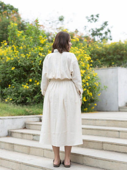Tailored Calm – The Aara Shirt Dress