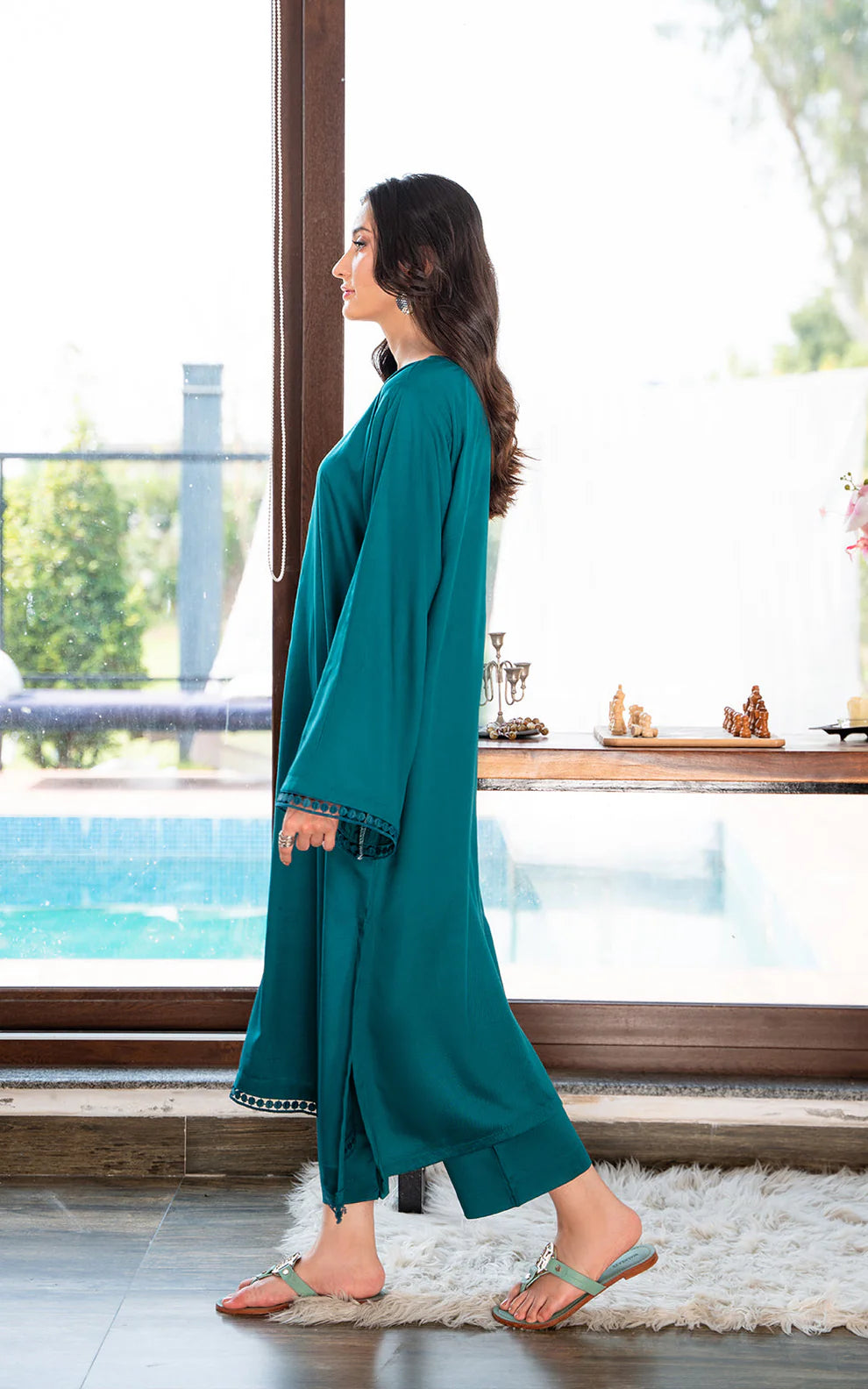 Vastramaniaa Long Kurta & Trousers Set in Soft Rayon Viscose
