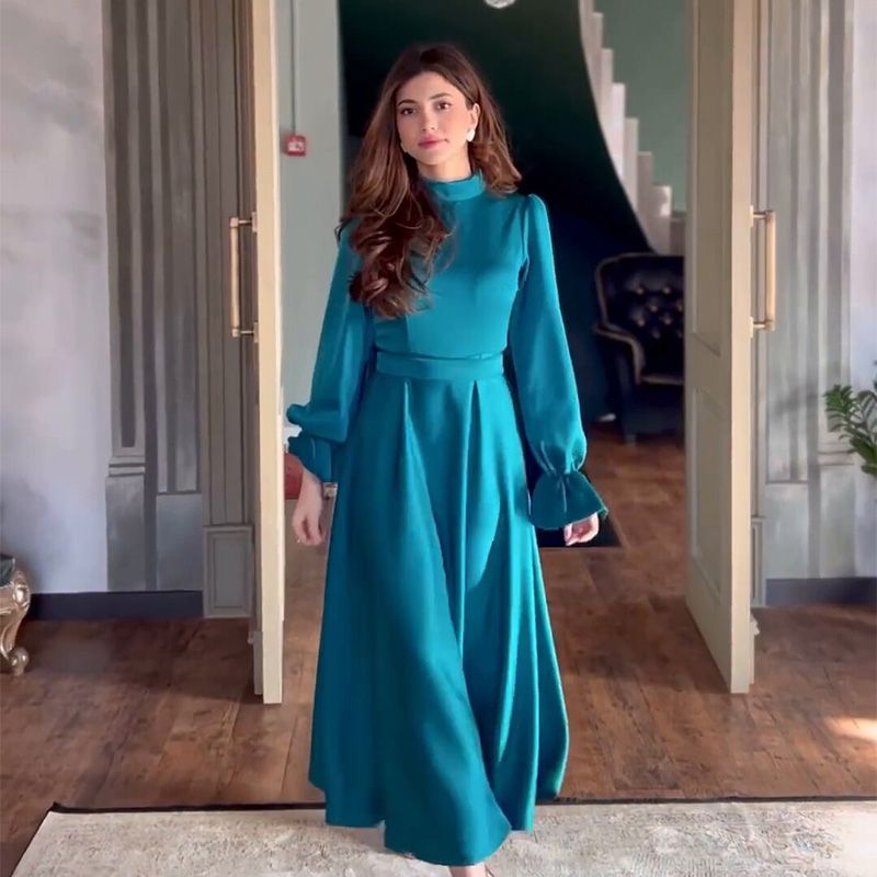 Elegant Ruffled Hepburn Dress